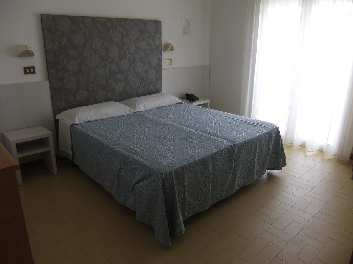 Hotel La Falena Cervia Exteriér fotografie