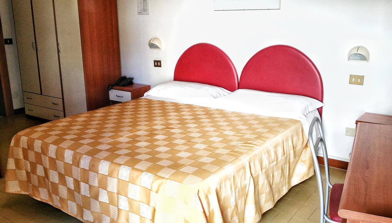 Hotel La Falena Cervia Exteriér fotografie