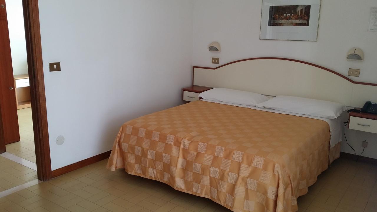 Hotel La Falena Cervia Exteriér fotografie